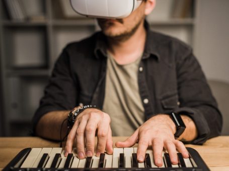 The Bor Protoealis VR Music Lessons